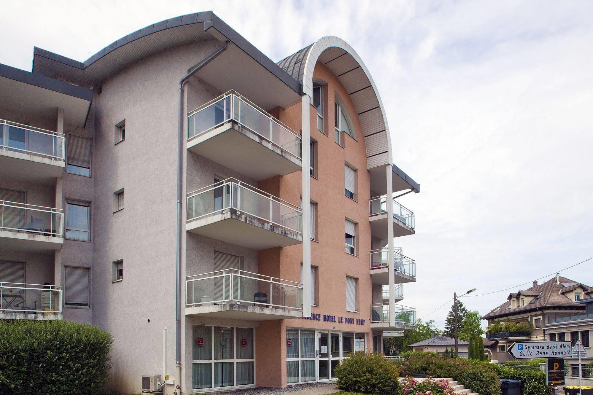 Sejours & Affaires Annecy Le Pont Neuf Aparthotel Cran-Gevrier